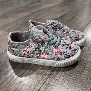 Girls Blwofish Shoes